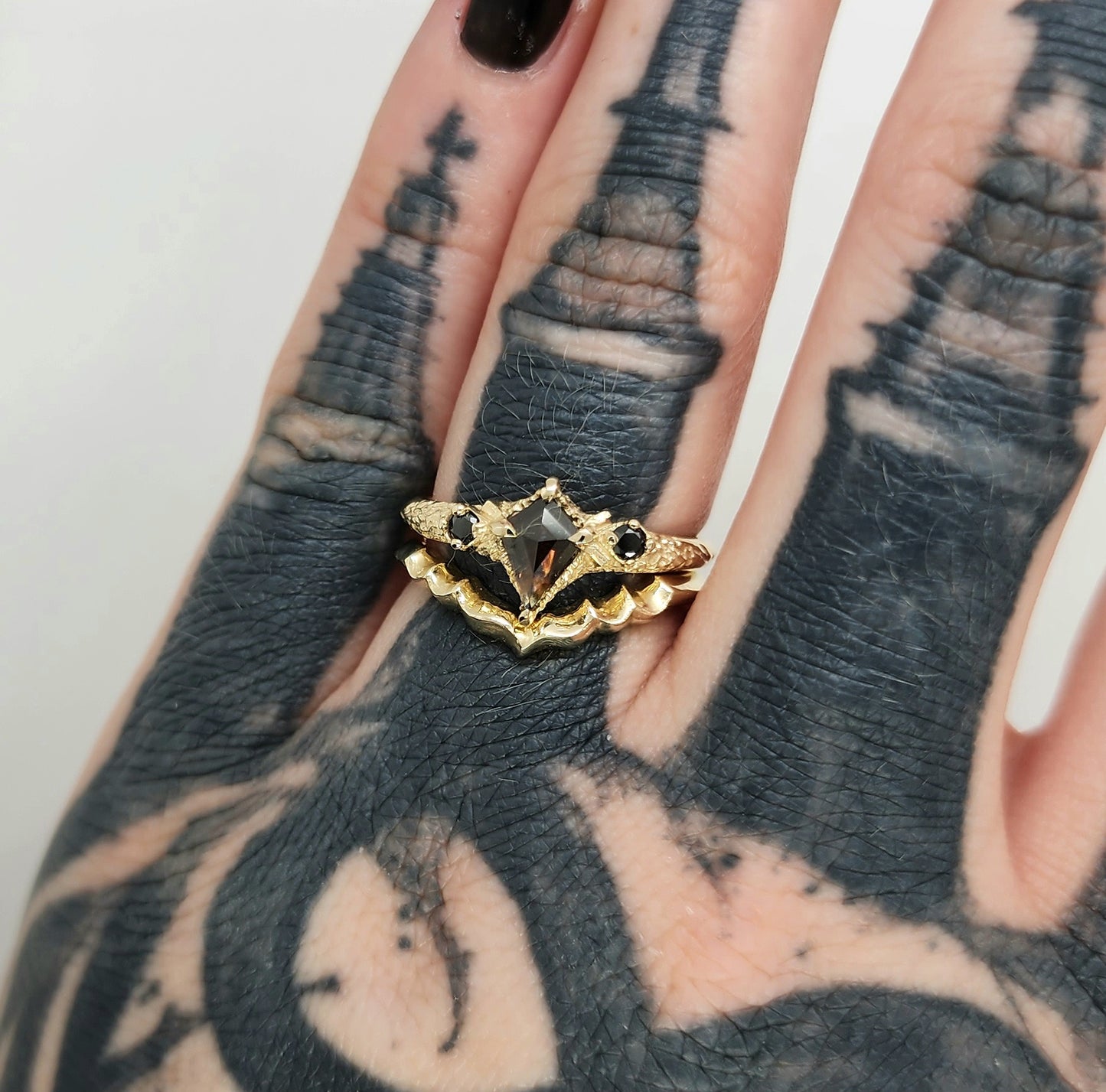 9ct Yellow Gold Aperitif Ring