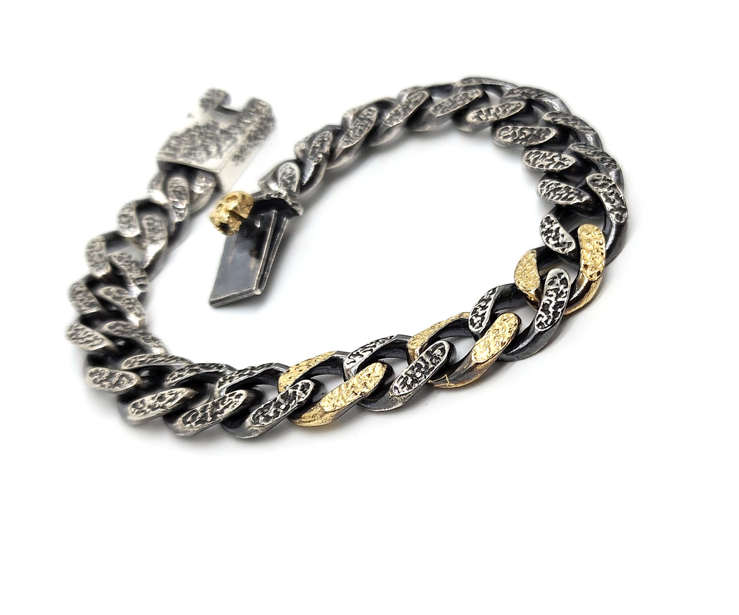 Resolute Curb Chain Bracelet