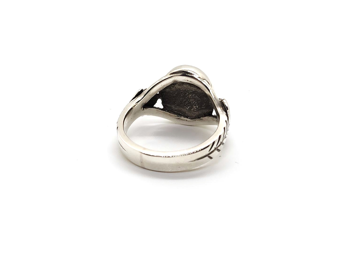 Sanguine Ring