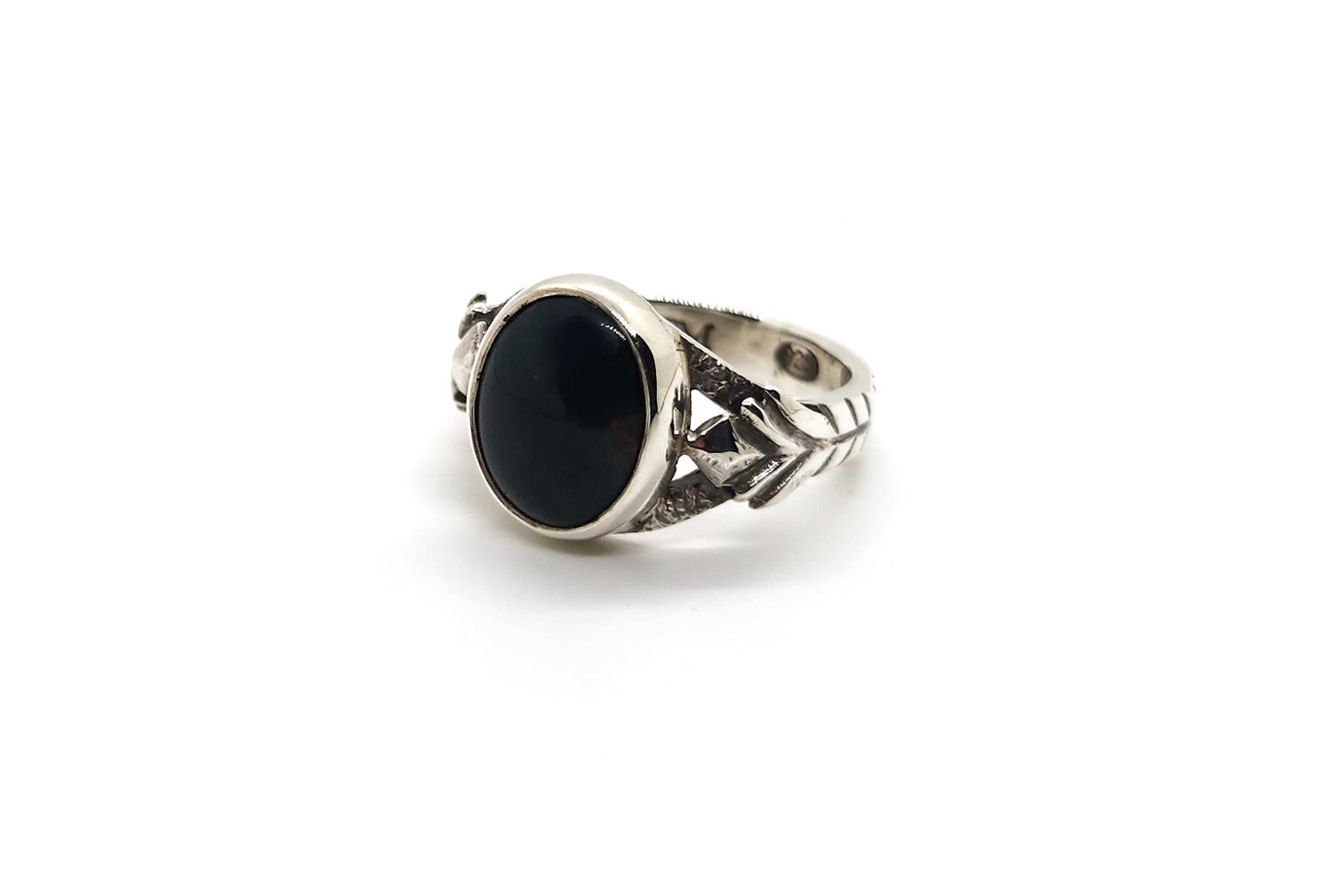 Sanguine Ring