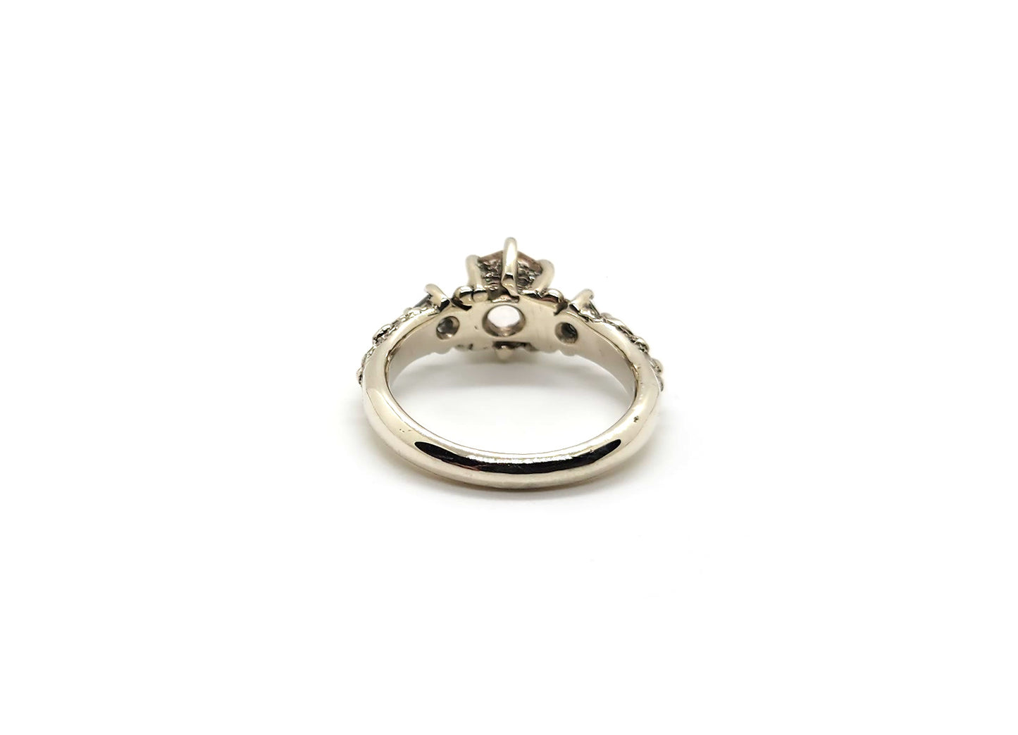 9ct White Gold Empress Ring