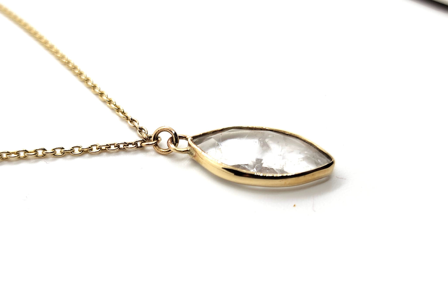 9ct Yellow Gold Lagoon Necklace