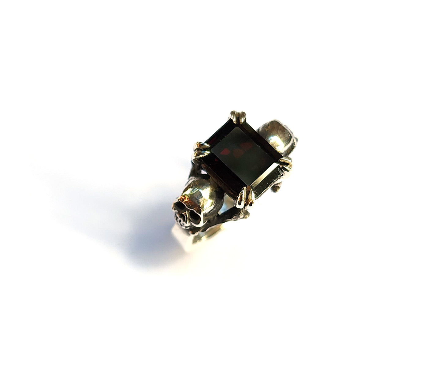 Scarlet Ring