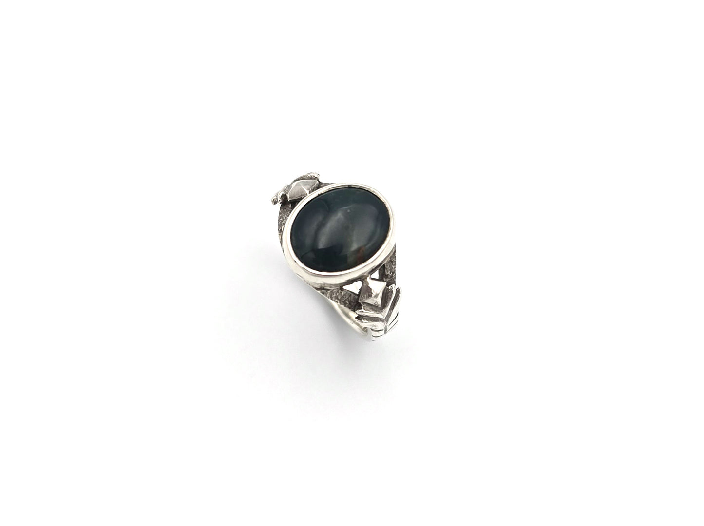 Sanguine Ring