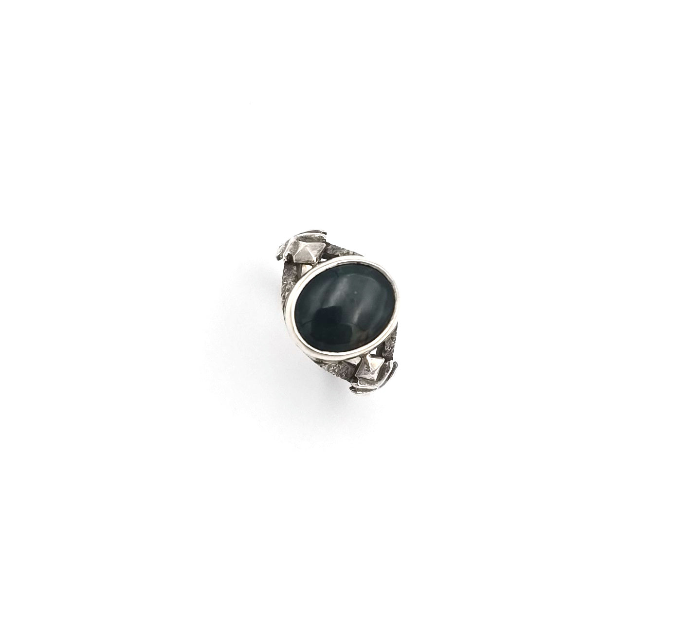 Sanguine Ring