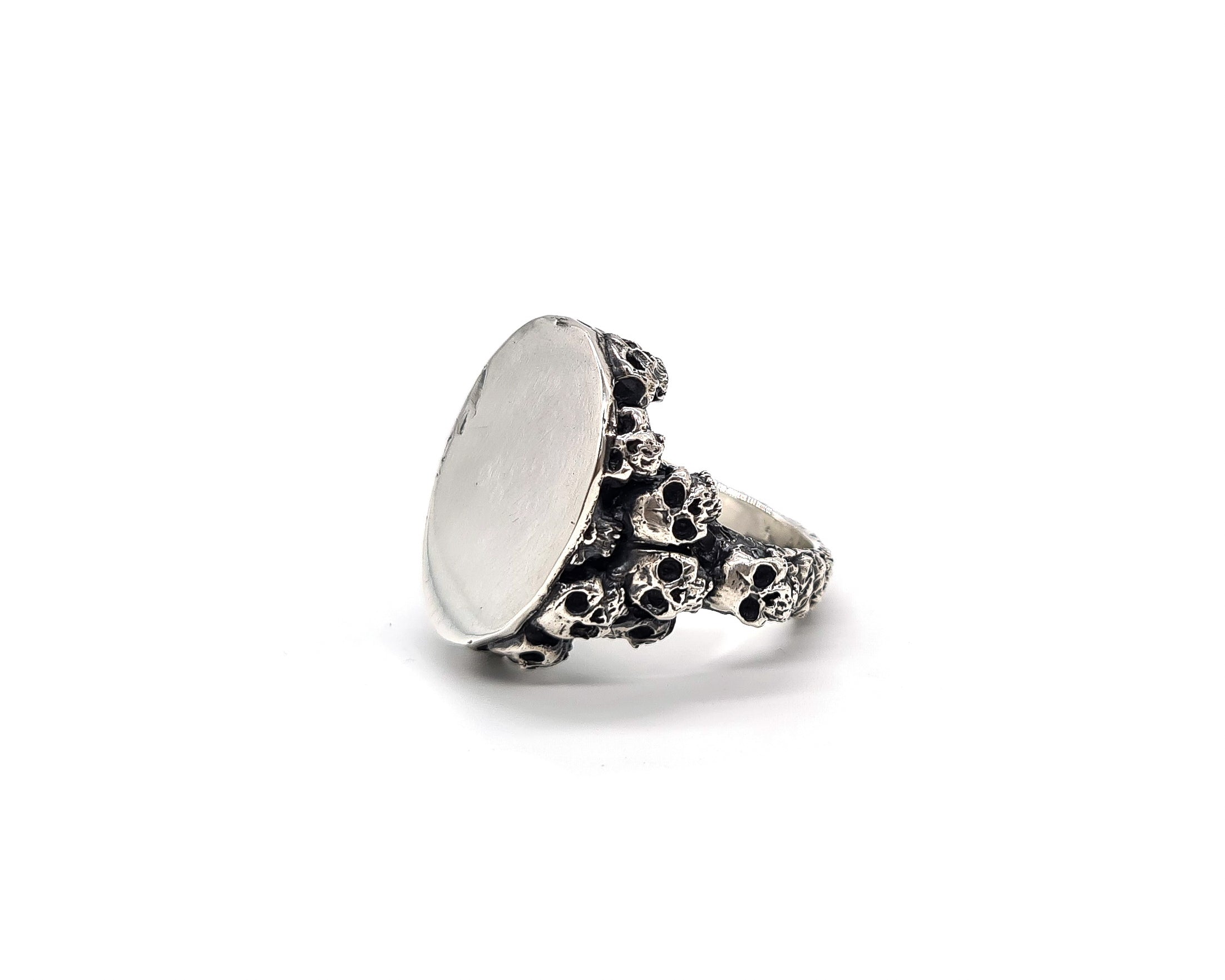 Grave Metallum Jewellery - Tooth Rings - Mourning Jewellery